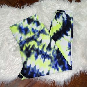 Athleta Elation 7/8 Tight Tie Dye Blue and Green Size 1X